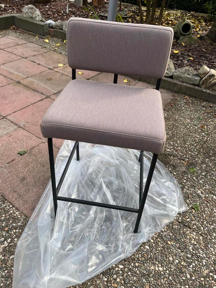Fest Stoel - Stijlvol en Comfortabel, Huis en Inrichting, Stoelen, Gebruikt, Eén, Metaal, Grijs, Ophalen