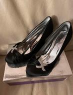 Zwarte pumps van Emilia maat 37, Ophalen of Verzenden, Zwart
