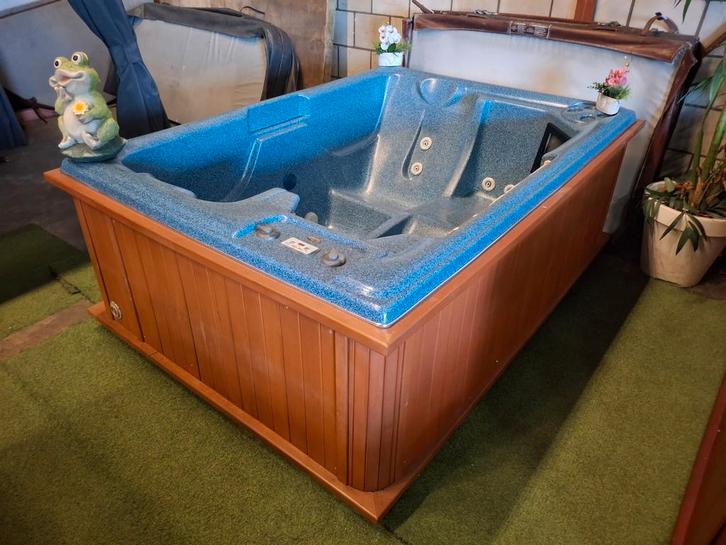 3 persoons balboa jacuzzi🏝 vandaag nog bezorgd, Tuin en Terras, Bubbelbaden en Hottubs, Gebruikt, Filter, Ophalen of Verzenden