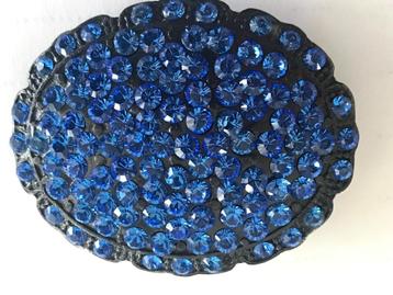 antieke blauwe stras broche beschikbaar voor biedingen