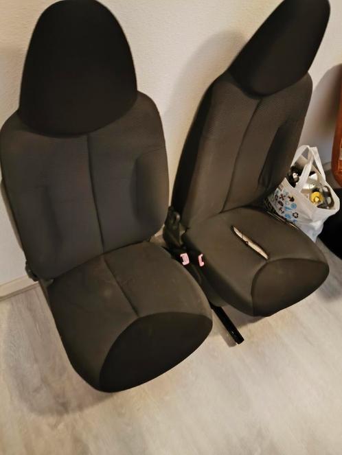 Interieur bekledigset Toyota Aygo stoelen en bank, Auto-onderdelen, Interieur en Bekleding, Toyota, Nieuw, Ophalen of Verzenden