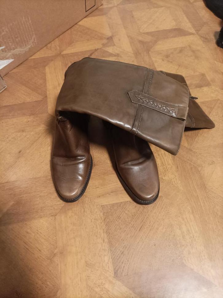 Never Cross leren laarzen maat 40, Kleding | Dames, Schoenen, Zo goed als nieuw, Hoge laarzen, Bruin, Ophalen of Verzenden