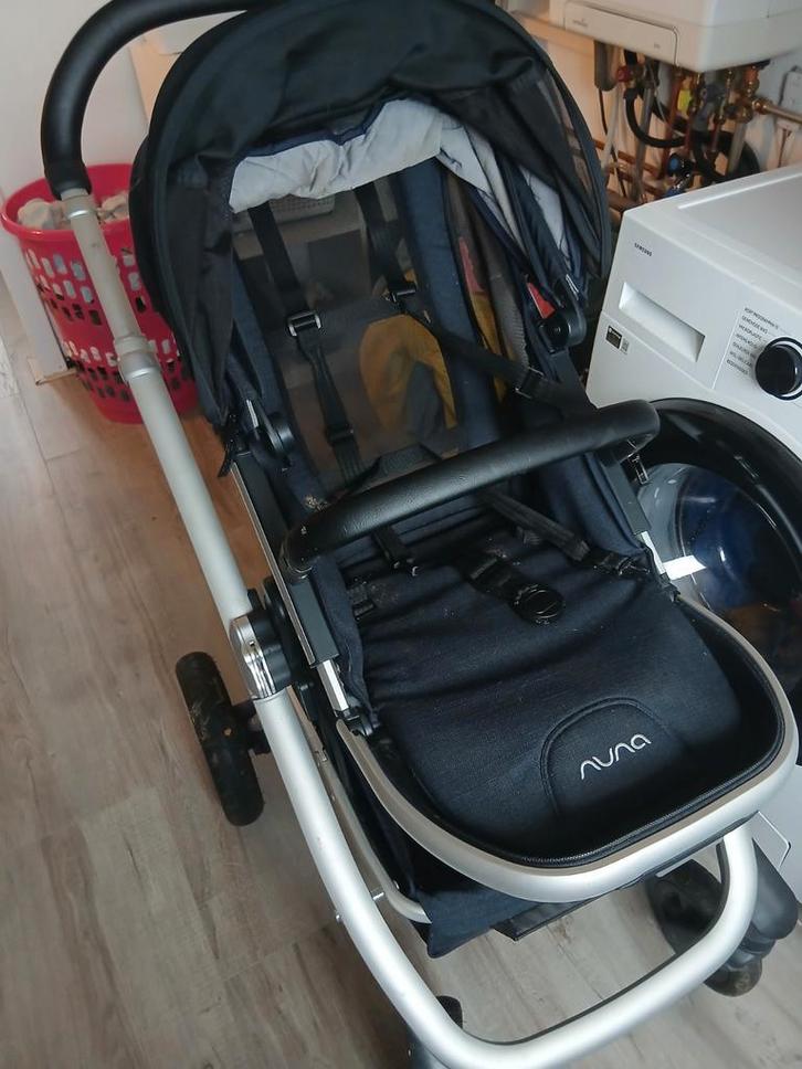 Kinderwagen Nuna, Kinderen en Baby's, Kinderwagens en Combinaties, Zo goed als nieuw, Kinderwagen, Overige merken, Luchtbanden