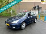 Ford Focus 1.6-16V Futura ZO INGERUILD DUS ZO WEG PRIJSJE, Auto's, Ford, 1596 cc, Gebruikt, Zwart, 4 cilinders