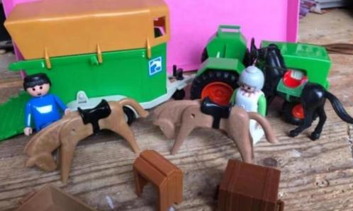 Playmobil paardentrailer en tractor  + accessoires, Kinderen en Baby's, Speelgoed | Playmobil, Zo goed als nieuw, Complete set