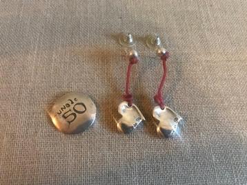 Uno de 50 oorbellen (52) love is in the air beschikbaar voor biedingen