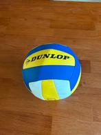 Volleybal met pomp beide nieuw, Sport en Fitness, Volleybal, Ophalen of Verzenden, Zo goed als nieuw, Bal