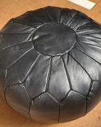 Nieuwe Marokkaanse handgemaakte leren poef, gevuld zwart, Minder dan 50 cm, Rond, Nieuw, Ophalen of Verzenden