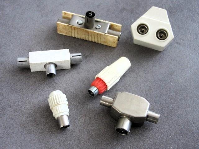 Diverse coax antenne kabels en componenten - VCR kabel, Audio, Tv en Foto, Audiokabels en Televisiekabels, Nieuw, Coaxiale kabel