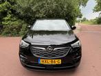 Opel GRANDLAND X 1.6 Turbo Hybrid Ultimate / Navi / Camera /, Auto's, Euro 6, 4 cilinders, 181 pk, Zwart