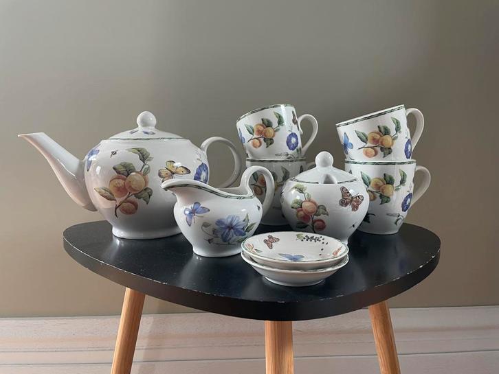 Janneke Brinkman Theeset, Huis en Inrichting, Keuken | Servies, Zo goed als nieuw, Overige typen, Overige stijlen, Porselein, Ophalen of Verzenden