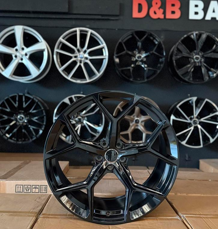 22 23 inch Rs6 look velgen 5x112 Audi rs6 rs7 q7 q8 sq8 rsq8, Auto-onderdelen, Banden en Velgen, Velg(en), Zomerbanden, 21 inch