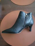 Leuke laarsjes, Kleding | Dames, Schoenen, Ophalen, Zo goed als nieuw, Zwart