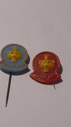 Twee Prins Leo Speldjes, Verzamelen, Speldjes, Pins en Buttons, Ophalen of Verzenden, Gebruikt, Figuurtje, Speldje of Pin