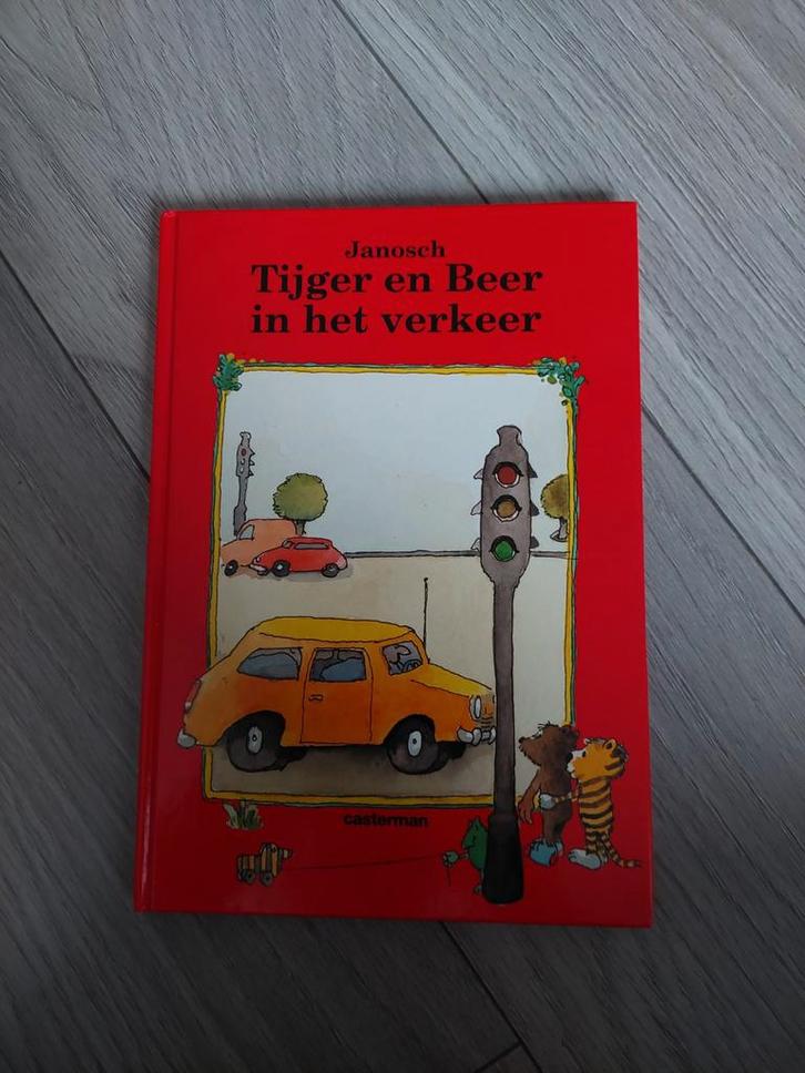 Janosch Tijger en Beer in het verkeer Nieuwstaat hardcover, Boeken, Kinderboeken | Kleuters, Nieuw, Fictie algemeen, Ophalen of Verzenden