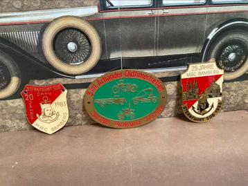 Emaille Carbadges (Rally’s) 3 stuks van Oldtimers 1980’s beschikbaar voor biedingen