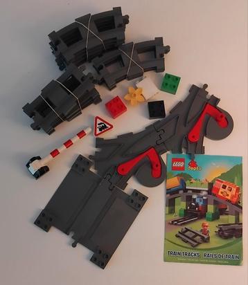 lego duplo, treinrails beschikbaar voor biedingen