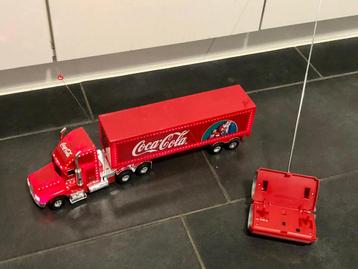 Coca-Cola Kerst Truck met Verlichting beschikbaar voor biedingen