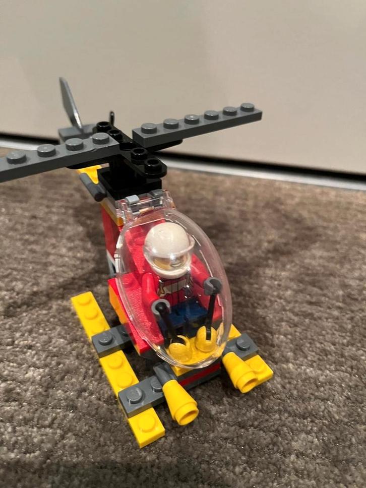 Legocity set 30019 (brandweer) helikopter met piloot, Kinderen en Baby's, Speelgoed | Duplo en Lego, Zo goed als nieuw, Lego, Complete set