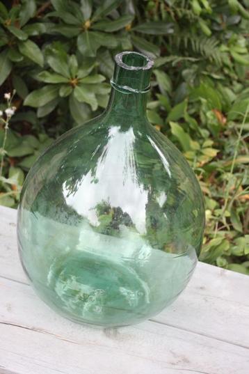 Antieke voorraad fles voor wijn (ca. 25 L) Mond geblazen  beschikbaar voor biedingen
