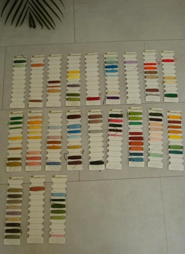 Meer dan 110 verschill kleuren nw DMC borduurgaren borduren, Hobby en Vrije tijd, Borduren en Borduurmachines, Nieuw, Borduurgaren of Zijde