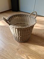 Mooie rieten mand met handvatten, Ophalen, Gebruikt, Minder dan 10 liter, Riet