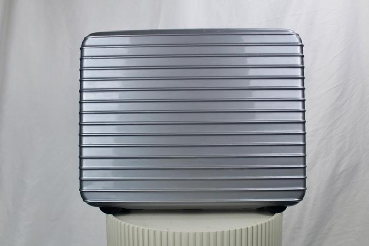 Rimowa Attaché Case Samba - 614, Sieraden, Tassen en Uiterlijk, Koffers, Gebruikt, Hard kunststof, Minder dan 50 cm, Minder dan 35 cm