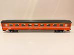 Märklin 4267 H0 Personenrijtuig oranje 1e klasse van de SBB, Ophalen, Wisselstroom, Wagon, Zo goed als nieuw