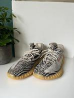 Yeezy boost 350 zebra, Kleding | Heren, Schoenen, Wit, Ophalen of Verzenden, Sneakers of Gympen, Gedragen