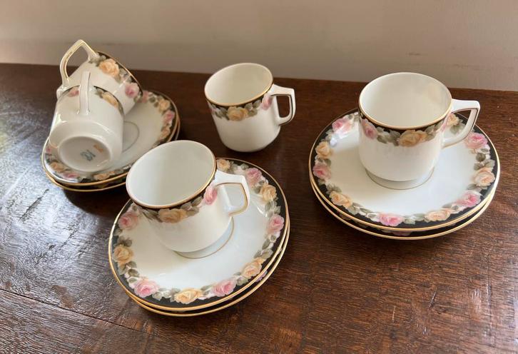 Antieke mokkakopjes espresso Bavaria 2925, Antiek en Kunst, Antiek | Servies los, Ophalen of Verzenden