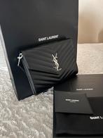 Saint Lauren pouch, Sieraden, Tassen en Uiterlijk, Portemonnees, Overige merken, Zwart, Nieuw, Ophalen of Verzenden