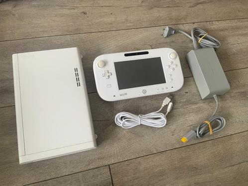 Nintendo Wii-U Spelcomputer WIT - Wii U COMPLEET, Spelcomputers en Games, Spelcomputers | Nintendo Wii U, Zo goed als nieuw, Met 1 controller