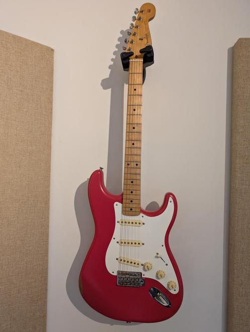 Fender Vintera Road Worn 50s stratocaster, Muziek en Instrumenten, Snaarinstrumenten | Gitaren | Elektrisch, Zo goed als nieuw