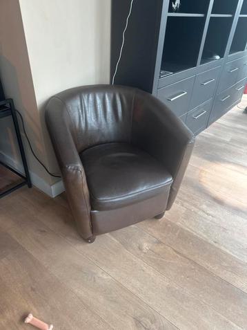 Leren fauteuil - bruin beschikbaar voor biedingen