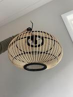 Hanglamp rotan, Huis en Inrichting, Lampen | Hanglampen, Ophalen of Verzenden, Zo goed als nieuw, 50 tot 75 cm