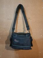 Lowepro Compact AW
Fototas, cameratas, Ophalen of Verzenden, Gebruikt, Schoudertas, Lowepro