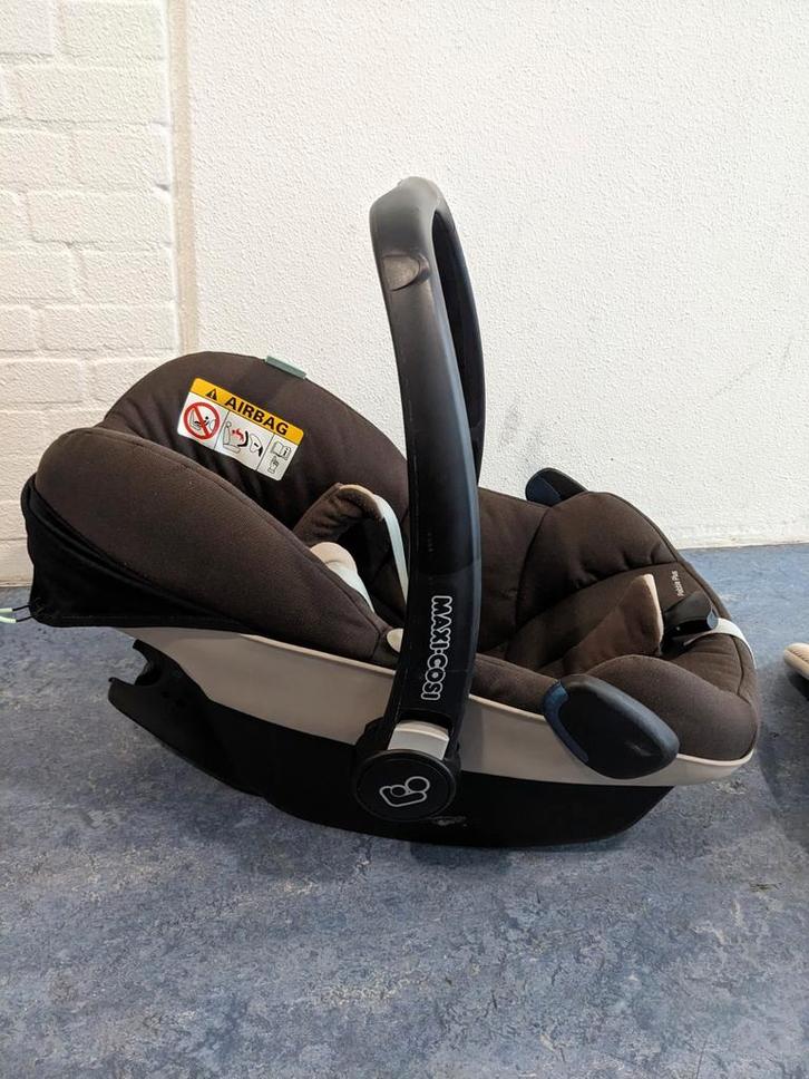 Maxi cosi pebble plus, Kinderen en Baby's, Autostoeltjes, Zo goed als nieuw, Maxi-Cosi, 0 t/m 13 kg, Autogordel, Ophalen