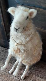 Genaaldvilt schaap wol naaldvilten schaapje handgemaakt, Ophalen of Verzenden, Nieuw, Wolvilt