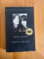Boek Patti Smith - Just Kids, Boeken, Ophalen of Verzenden, Gelezen, Kunst en Cultuur