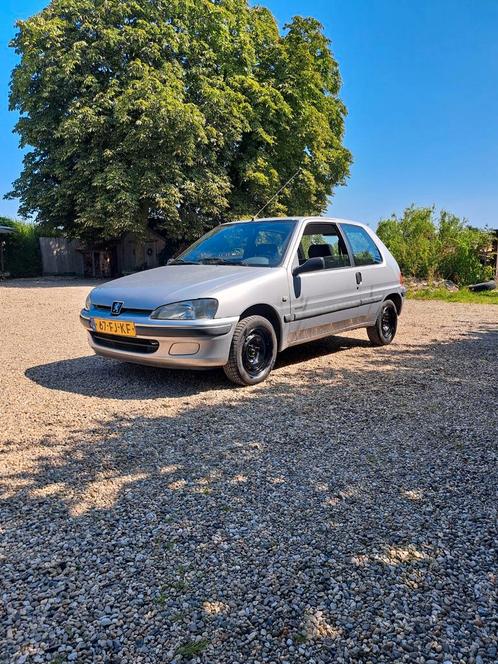 Peugeot 106 1.1 nieuwe apk apple carplay, Auto's, Peugeot, Particulier, Apple Carplay, Bluetooth, Radio, Benzine, Hatchback, Handgeschakeld
