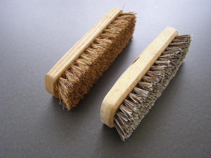 2x Houten Schrobborstel / luiwagen, 23 cm, Huis en Inrichting, Schoonmaakartikelen, Bezem of Borstel, Ophalen of Verzenden