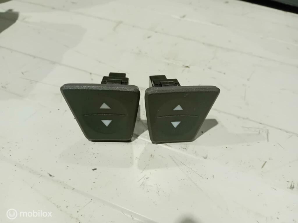 Raamschakelaar Fiat Panda 735360836 735360837, Auto-onderdelen, Ophalen of Verzenden, Gebruikt