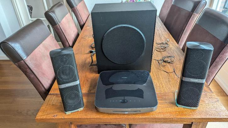 Home cinema set, Audio, Tv en Foto, Home Cinema-sets, Gebruikt, Blu-ray-speler, 2.1-systeem, 70 watt of meer, Philips, Ophalen