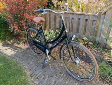 Omafiets Vogue Elite Plus 3V. Framemaat is 58 cm. beschikbaar voor biedingen
