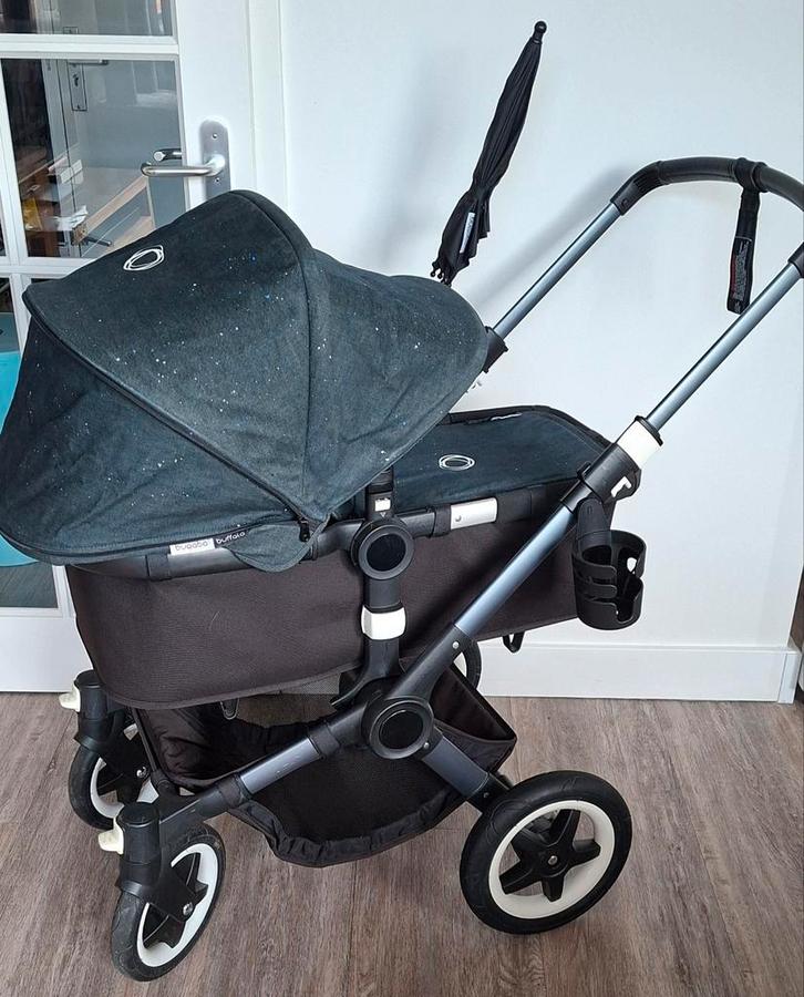 bugaboo buffelo met extra's, Kinderen en Baby's, Kinderwagens en Combinaties, Zo goed als nieuw, Kinderwagen, Bugaboo, Verstelbare duwstang