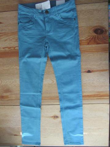 Nieuwe blauwe broek Hema maat 152 beschikbaar voor biedingen