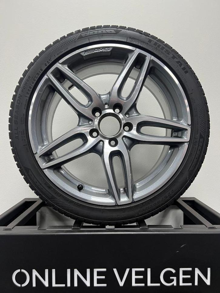Set 18 inch Originele Mercedes CLA velgen + All Season band, Auto-onderdelen, Banden en Velgen, Banden en Velgen, All Season, 18 inch