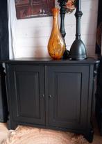 Mat zwarte antieke kast, Antiek en Kunst, Ophalen