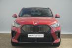BMW iX2 xDrive30 M Sport Pro Trekhaak / Panorama Dak / Harma, Auto's, BMW, Automaat, Lichtsensor, Zwart, Vierwielaandrijving