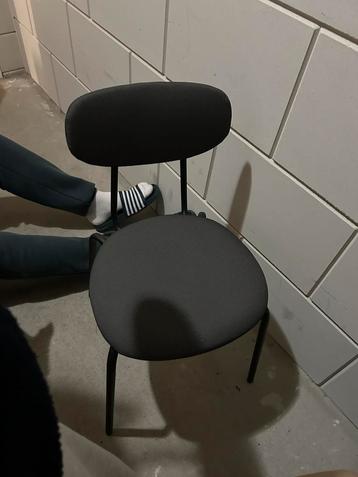 FREE table + 2 chiars